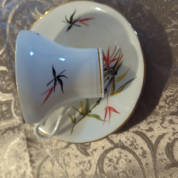 - - Rare Aynsley cup and saucer. Japanese like pattern with bamboo gr… - Picture 10 of 10